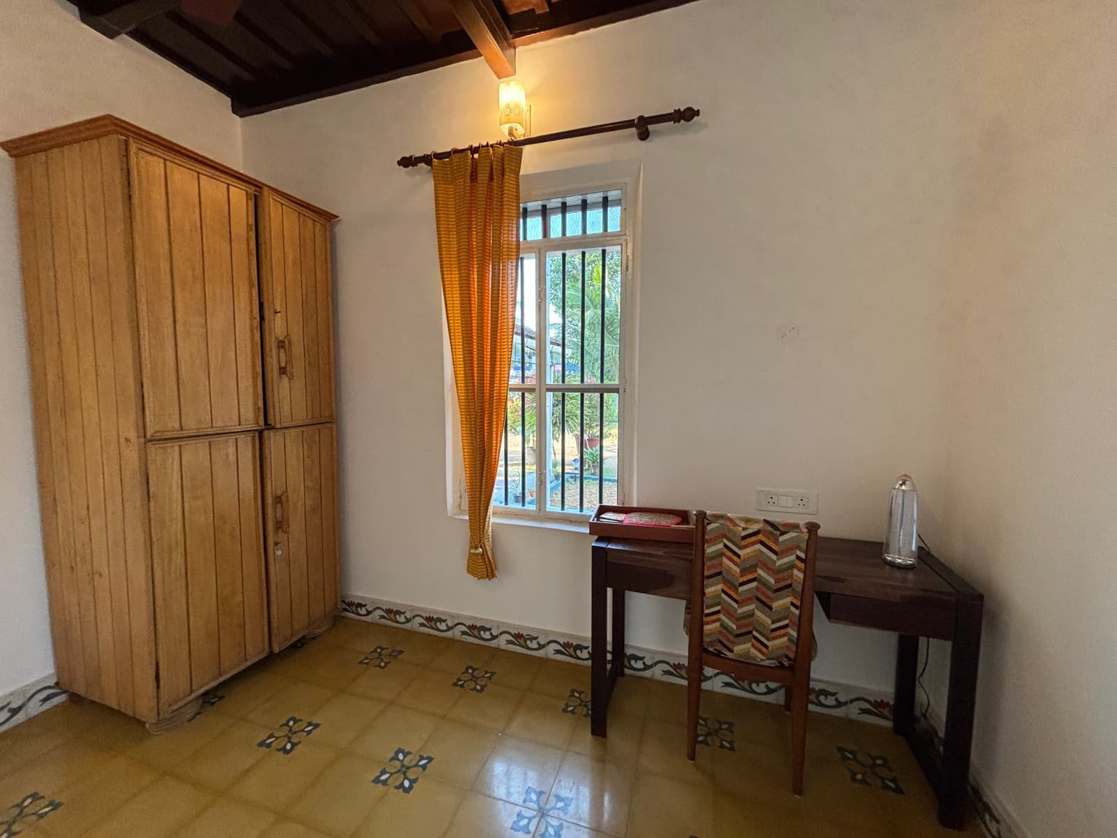 Tamarind Room — attached bathroom detail